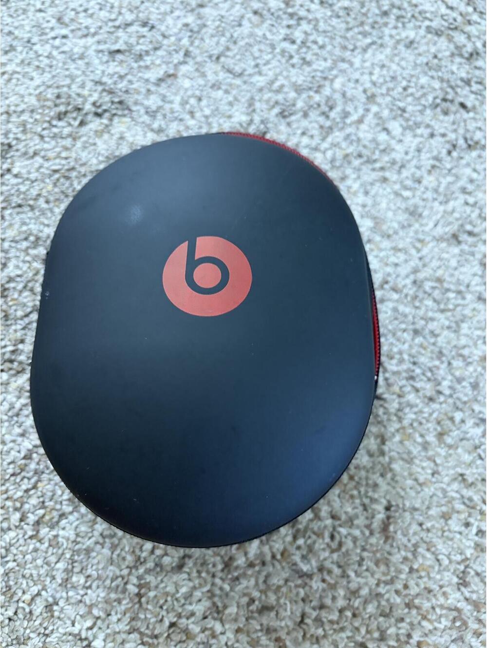 Beats by Dre Black Case with Red Logo